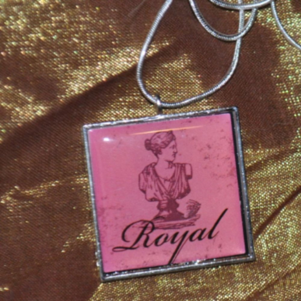 3 for $50 - royal pendant with 925 silver necklace (3202)